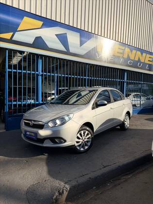 FIAT GRAND SIENA 1.4 MPI ATTRACTIVE 8V FLEX 4P MANUAL